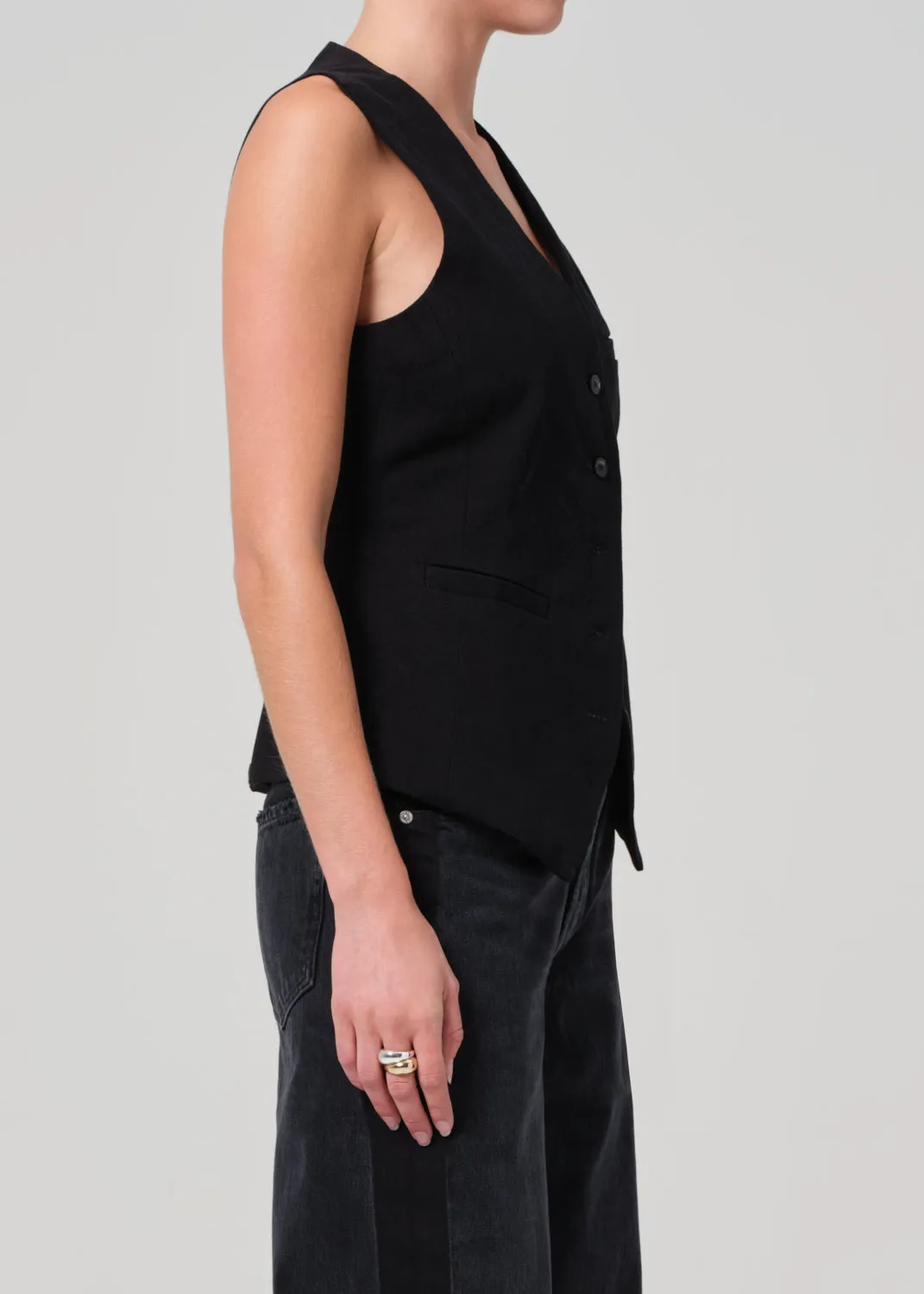 Jasmin Long Vest in Black