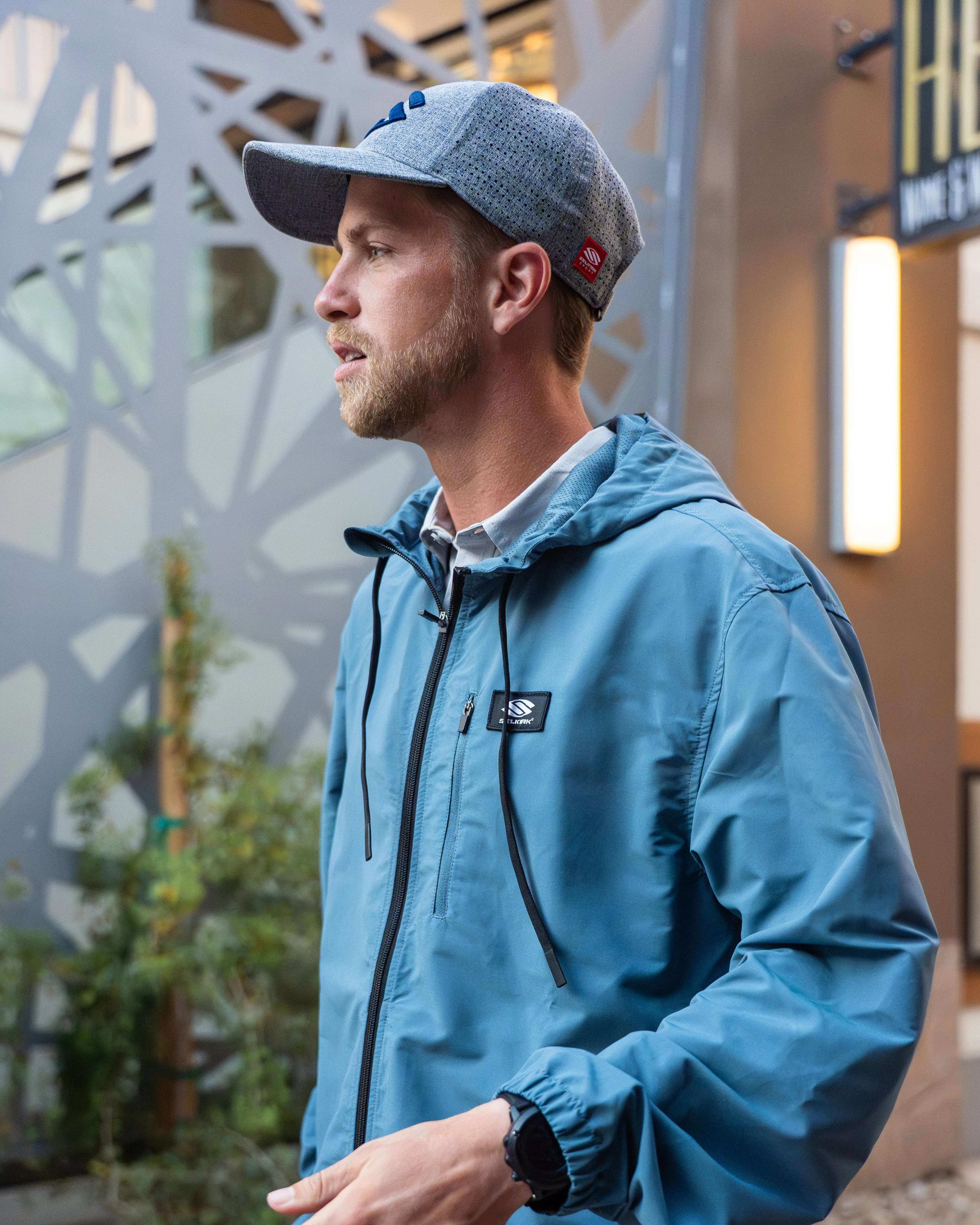 Men’s Bunker Lightweight Hooded Windbreaker