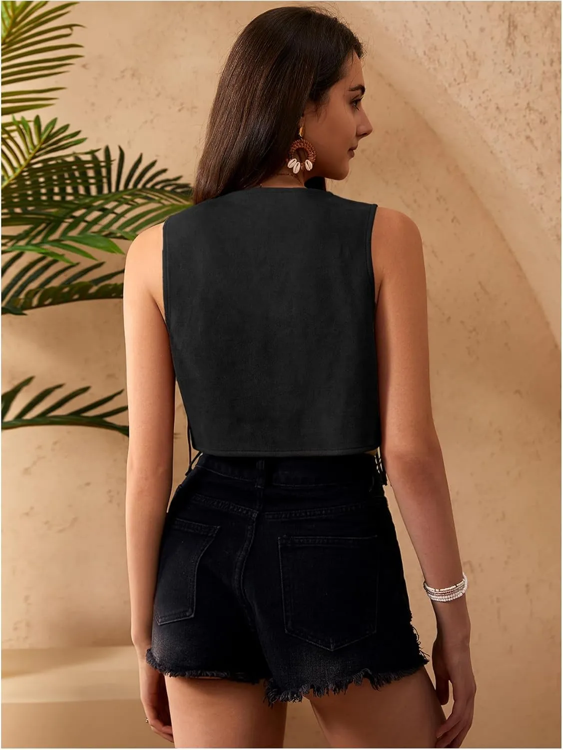 OYOANGLE Women's Fringe Open Front Sleeveless Crop Vests Tassel 70s Vintage Jackets Outerwear