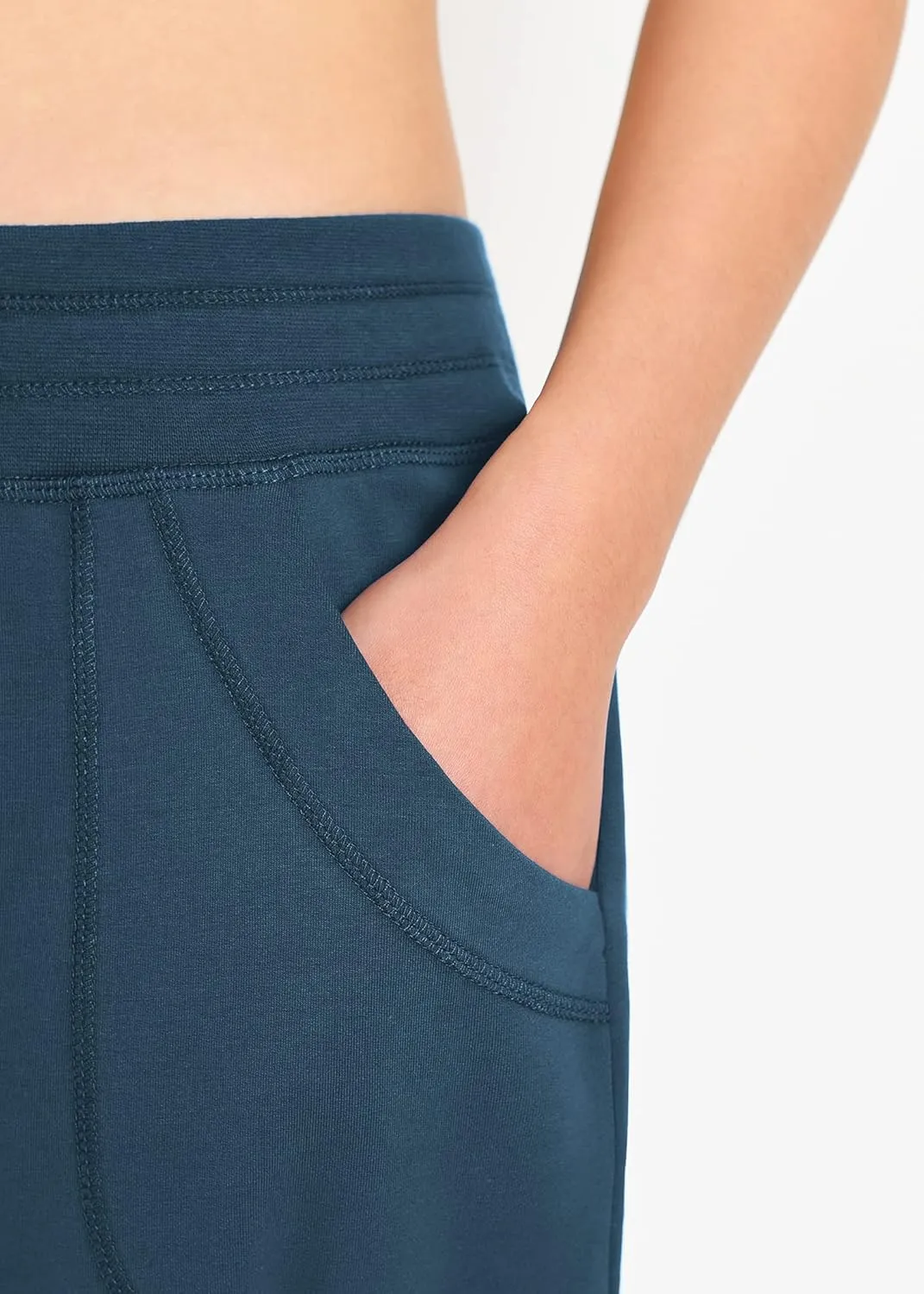 Weintee Women's Capri Joggers Jersey Sweatpants